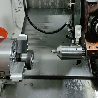 車(chē)銑復(fù)合機(jī)床加裝PL600氣動(dòng)主軸.jpg